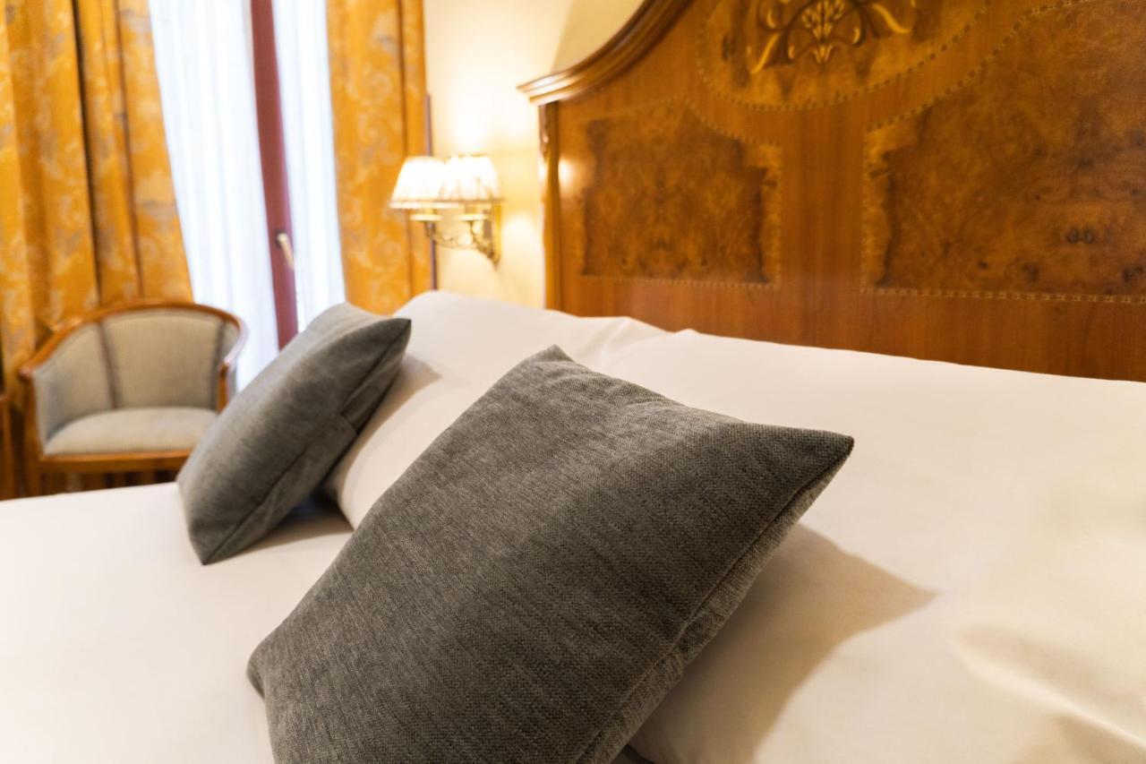 Hotel Alda Mercado De Zamora Eksteriør billede