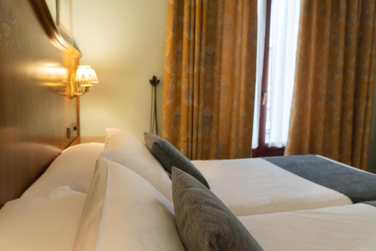 Hotel Alda Mercado De Zamora Eksteriør billede